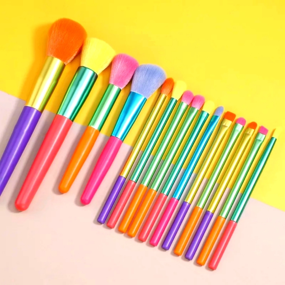 🌈🌟15 Piece Make Up Brush Set 🌟🌈